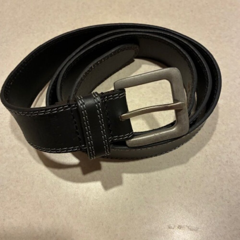Timberland PRO Men's Size 48 Black Genuine Leather 1.5" wide Belt  Silver buckle